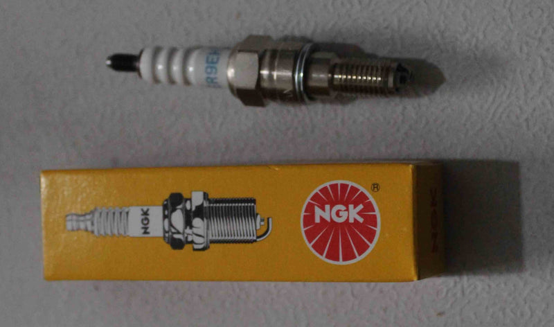 3997 | Spark Plug 190cc NGK ER9EH (resistance type)