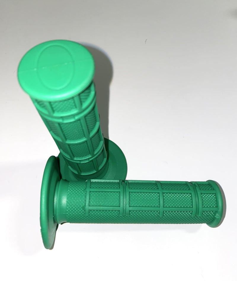 7164 | Grip Set- Green Color