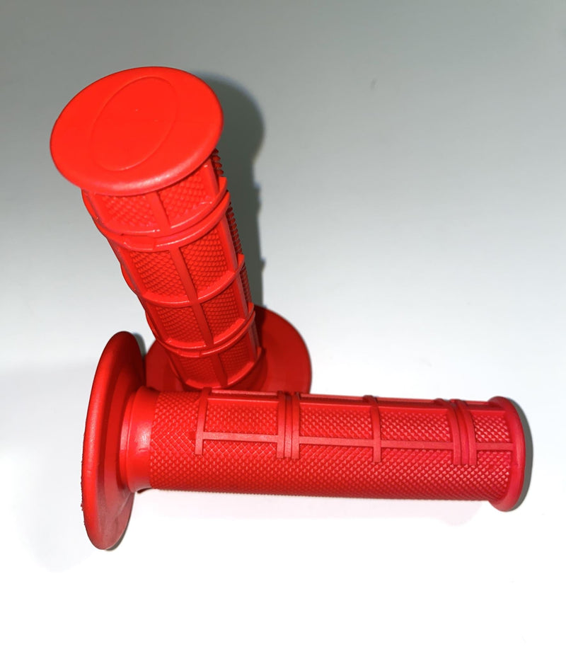 7166 | Grip Set- Red Color